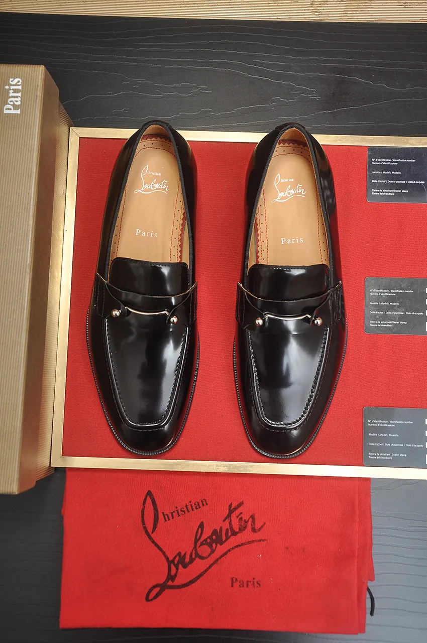 Men's shoes 💰620💶 [Chrstian Loubotin] Red-soled shoes 💋Original mold opening, the highest version on the market, purely handmade ➕Imported cowhide uppers, first-layer water-dyed cowhide lining! Original EU high-gloss outsole. 38 to 45 (45 customized)